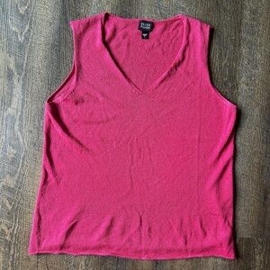 Eileen Fisher dark pink sleeveless tank top v-neck knit top size L